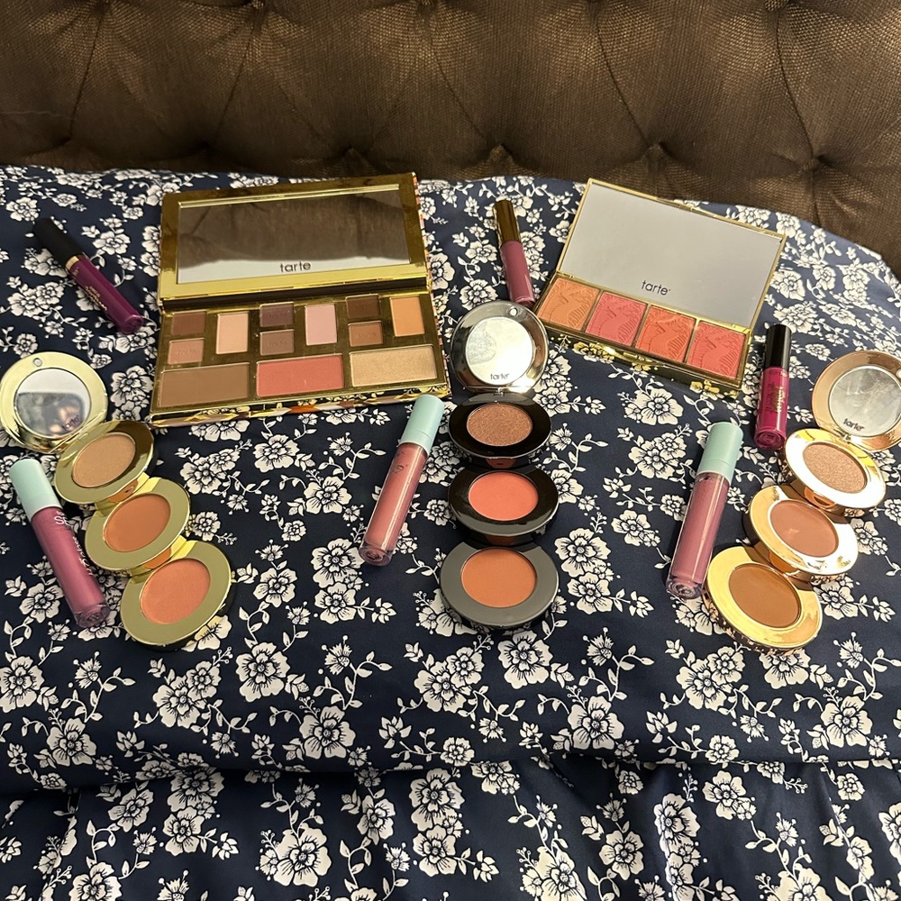 Tarte bundle NWT
